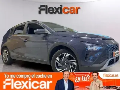Usado Hyundai Bayon 84 CV (61 kW) 2023 Gris SUV