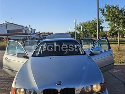 Gris / plata Usado 1997 BMW 525 Berlina | 2590 €