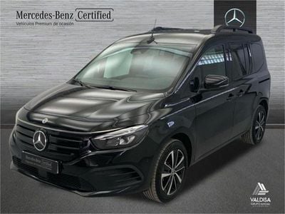 Mercedes EQT200
