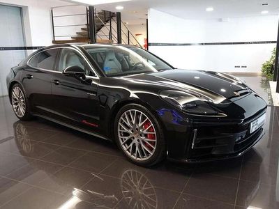 Begagnad Porsche Panamera 4 470 HK (345 kW) 2025 Svart Sedan