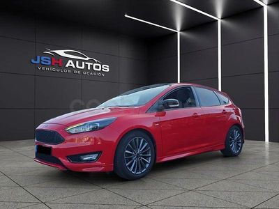 Usado Ford Focus 182 CV (133 kW) 2017 Rojo Berlina