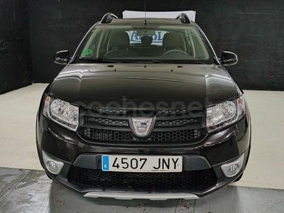 Usado Dacia Sandero Stepway 90 CV (66 kW) 2016 Negro Berlina