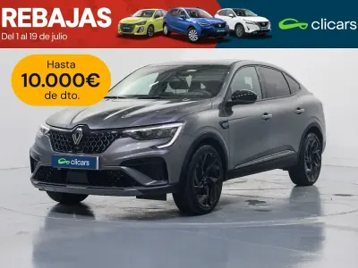 Usado Renault Arkana Esprit Alpine 145 CV (106 kW) 2025 Gris / plata SUV