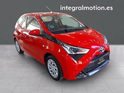 Rojo Usado 2021 Toyota Aygo X-play Utilitario | 11.900 € (Precio justo)