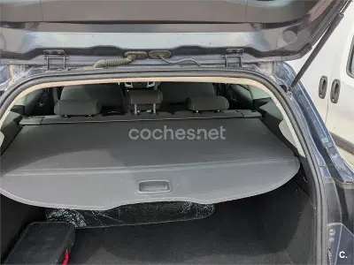 Usado Ford Focus Trend 115 CV (84 kW) 2013 Gris / plata Familiar