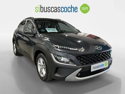 Usado Hyundai Kona 120 CV (88 kW) 2021 Gris/plata SUV