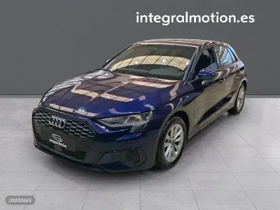 Usado Audi A3 Business 130 CV (95 kW) 2023 Azul Berlina