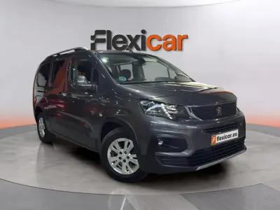Usado Peugeot Rifter Allure 131 CV (96 kW) 2020 Gris Monovolumen