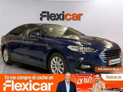 Usado Ford Mondeo Trend 187 CV (137 kW) 2021 Azul Berlina