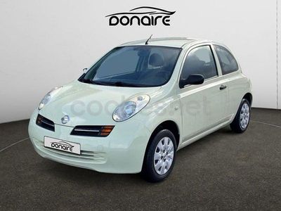 Usado Nissan Micra Visia 65 CV (47 kW) 2005 Beige Berlina