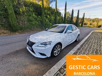 Lexus IS300h