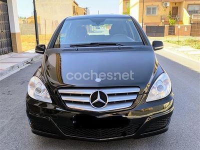 Mercedes B180