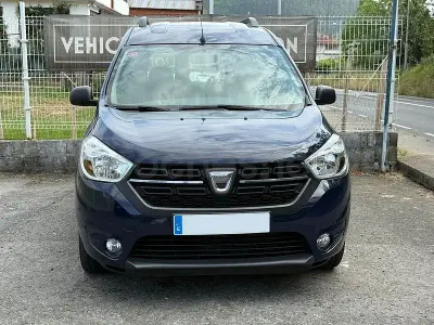 Usado Dacia Dokker 95 CV (69 kW) 2021 Azul Monovolumen