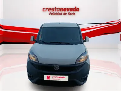 Usado Fiat Doblò 95 CV (69 kW) 2021 Monovolumen