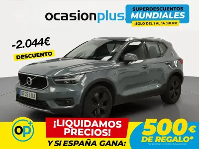 Usado Volvo XC40 Momentum 150 CV (110 kW) 2020 Gris SUV