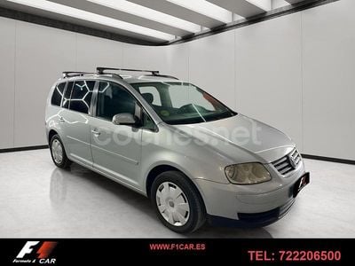 Gris / plata Usado 2004 VW Touran Highline Monovolumen | 3980 € (Precio justo)