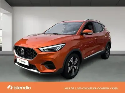 Begagnad MG ZS Comfort 106 HK (77 kW) 2023 Orange SUV