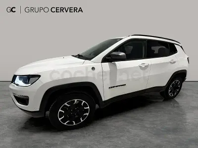 Usado Jeep Compass Trailhawk 240 CV (176 kW) 2020 Blanco SUV