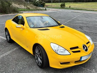 Usado Mercedes SLK200 163 CV (119 kW) 2004 Amarillo Descapotable