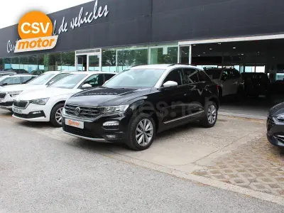 Usado VW T-Roc Advance 150 CV (110 kW) 2021 Negro SUV
