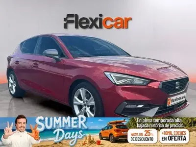Usado Seat Leon Style 150 CV (110 kW) 2022 Rojo