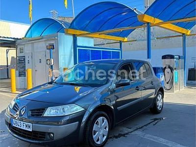 Negro Usado 2007 Renault Mégane II Authentique Berlina | 2800 € (Precio justo)