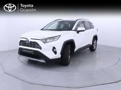 Usado Toyota RAV4 Hybrid Advance 218 CV (160 kW) 2021 Blanco SUV