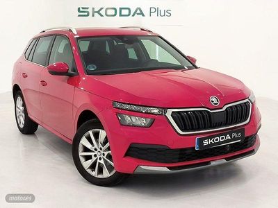 Rojo Usado 2023 Skoda Kamiq Ambition SUV | 17.490 € (Precio justo)