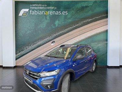 Azul Usado 2022 Dacia Sandero Essentiel Berlina | 13.400 € (Precio justo)
