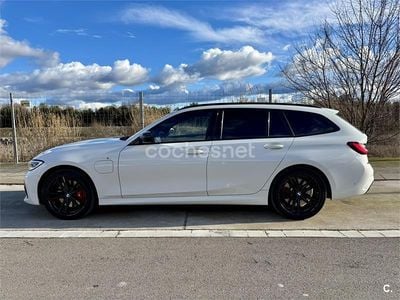 Usado BMW 330e M Sport 292 CV (214 kW) 2021 Blanco Familiar