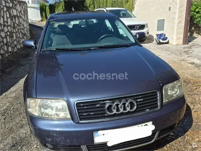 Usado Audi A6 Premium 130 CV (95 kW) 2002 Negro Berlina