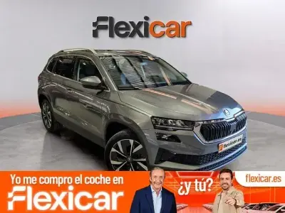 Usado Skoda Karoq SportLine 150 CV (110 kW) 2025 Gris SUV