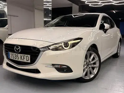 Usado Mazda 3 150 CV (110 kW) 2017 Blanco Berlina