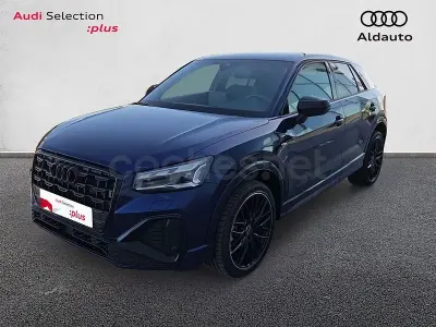 Usado Audi Q2 Black Edition 150 CV (110 kW) 2025 Azul SUV