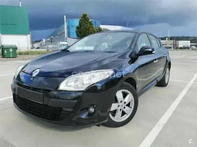 Usado Renault Mégane Business 110 CV (80 kW) 2012 Negro Berlina