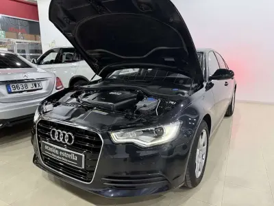 Usado Audi A6 Ambiente 177 CV (130 kW) 2012 Gris Familiar
