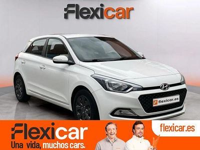 Blanco Usado 2017 Hyundai i20 Berlina | 10.990 € (Precio justo)