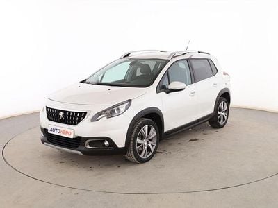Usado Peugeot 2008 Allure 110 CV (80 kW) 2018 Blanco SUV