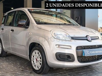 Usado Fiat Panda Easy 69 CV (50 kW) 2018 Gris / plata Utilitario