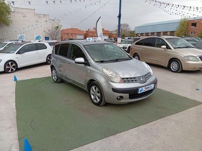 Usado Nissan Note Tekna 86 CV (63 kW) 2007 Gris / plata Utilitario