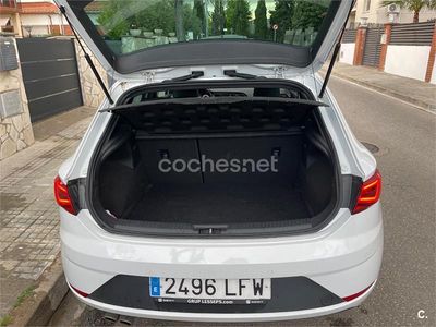 Usado Seat Leon ST FR 150 CV (110 kW) 2020 Blanco Familiar