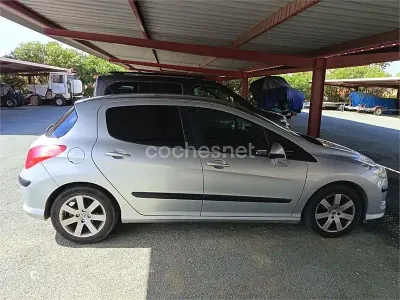 Usado Peugeot 308 Sport 110 CV (80 kW) 2009 Gris / plata Berlina