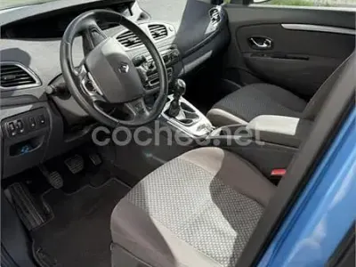 Usado Renault Scénic III 110 CV (80 kW) 2014 Azul Monovolumen