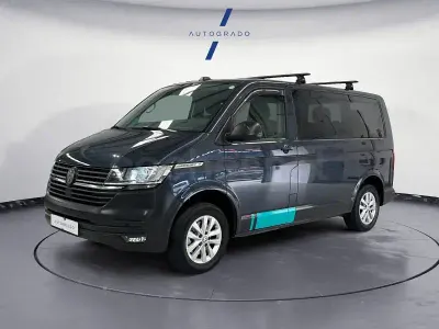 Usado VW Caravelle Trendline 150 CV (110 kW) 2021 Azul Van