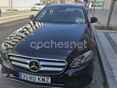 Usado Mercedes E220 194 CV (142 kW) 2018 Negro Berlina