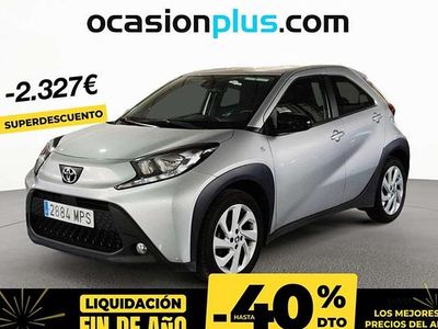 Gris Usado 2024 Toyota Aygo Play Utilitario | 12.591 € (Precio justo)