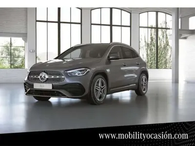 Usado Mercedes GLA250 218 CV (160 kW) 2022 Gris SUV