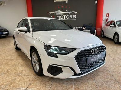 Usado Audi A3 Comfort 110 CV (80 kW) 2020 Blanco Berlina