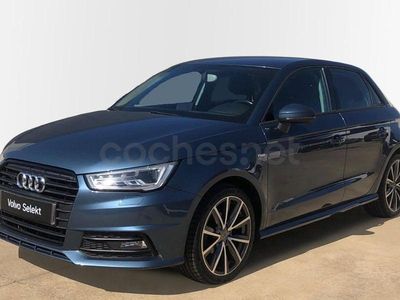Usado Audi A1 Sportback Design 90 CV (66 kW) 2017 Azul Utilitario