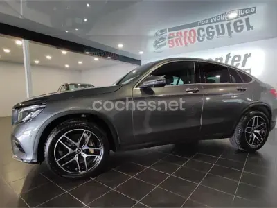 Usado Mercedes GLC250 211 CV (155 kW) 2017 Gris / plata SUV